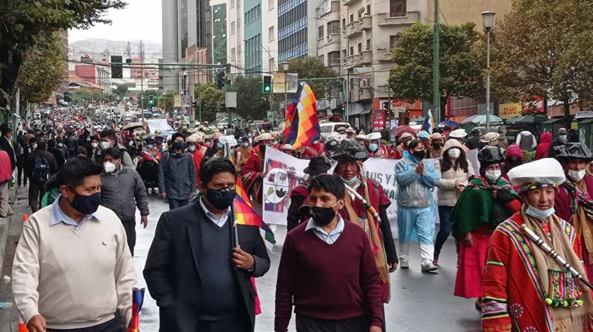 Video Campesinos e indígenas protestan en reclamo de justicia por las