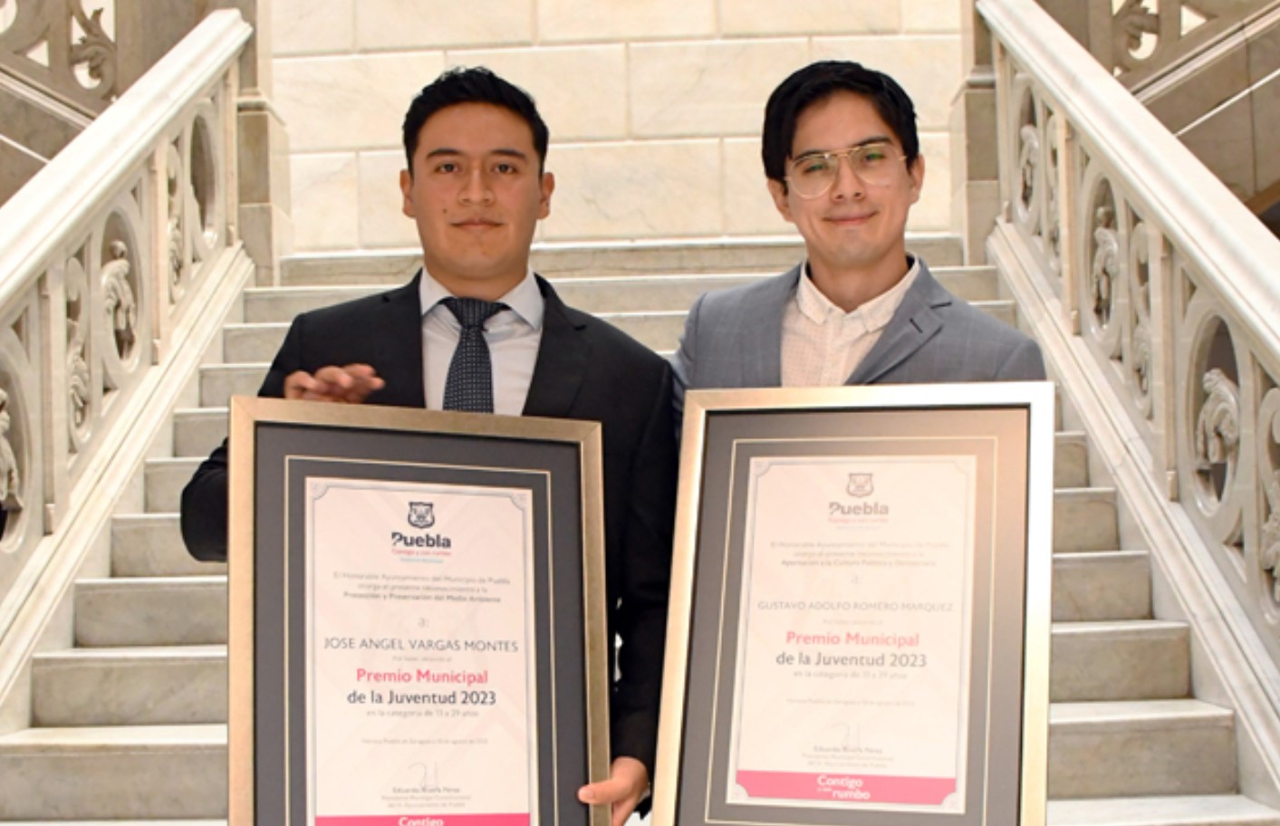 Alumnos BUAP Reciben Premio Municipal De La Juventud 2023