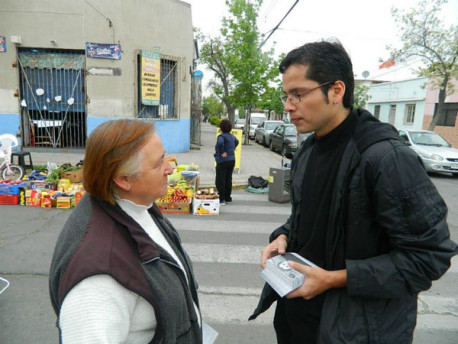 Gonzalo Cid, el candidato a concejal de la diversidad sexual por Santiago centro