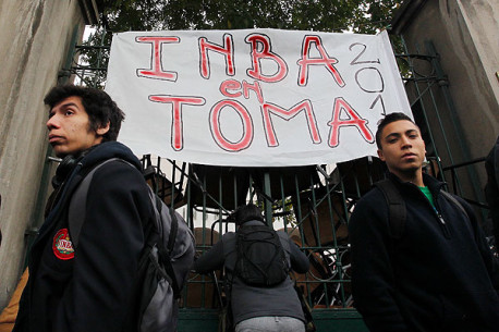 Instituto Nacional Barros Arana se va a toma