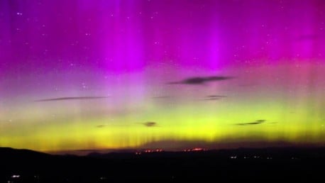 Tormenta solar genera alucinantes auroras boreales