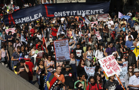 ¡Se siente, se siente, Asamblea Constituyente!