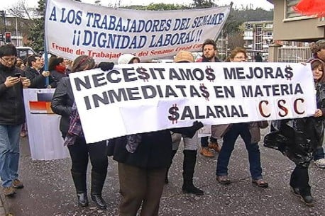 Trabajadores-Sename-en-paro