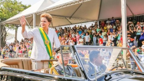 dilma_rousseff_desfile