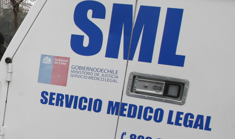 Se sigue «equivocando»: Cuestionan a médico del SML por manipular restos de víctima encontrada en la bodega Kayser sin autorización