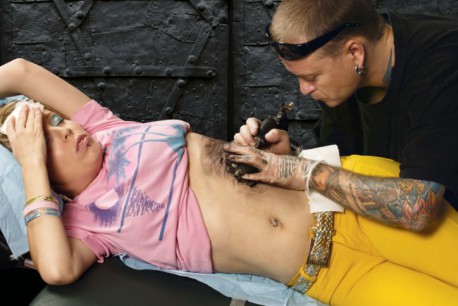 Las zonas más dolorosas para hacerse un tatuaje