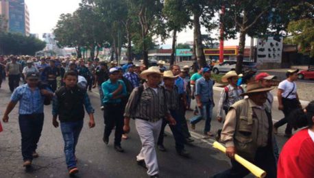 marcha por el agua