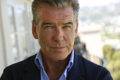 La historia de amor de Pierce Brosnan y su esposa: rompió con todos los estereotipos