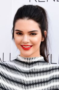 Esta foto que subió Kendall Jenner generó críticas por su extrema delgadez