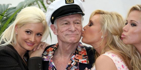 (Fotos) Los hilarantes y más virales memes que dejó la partida del fundador de Playboy Hugh Hefner