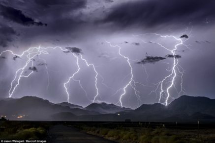 Galería | La belleza del desastre: asombrosas imágenes del azote de tornados, huracanes y tormentas que hacen olvidar su violencia