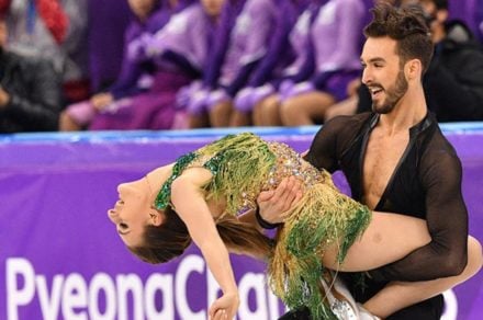 VIDEO: “Mi peor pesadilla”, patinadora a la que su vestido le jugó una mala pasada en Olímpicos de Invierno