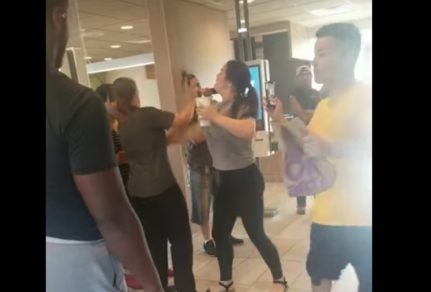 se desata pelea en Mc Donald’s