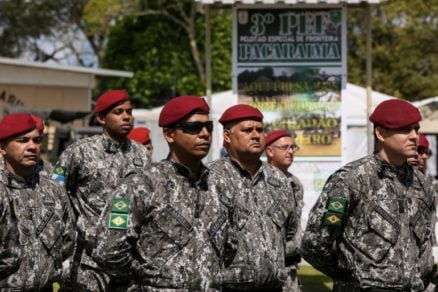 Las Fuerzas Armadas brasileñas ya actúan en la frontera con Venezuela