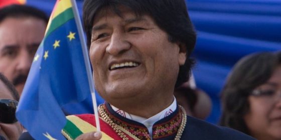 evo morales viajará a la haya para conocer anuncio