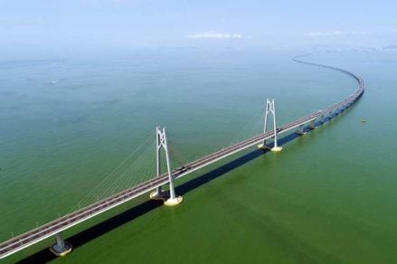 El puente más grande del mundo entrará en funcionamiento en China