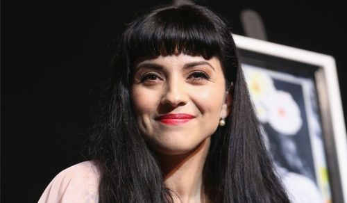 mon laferte gwen stefani