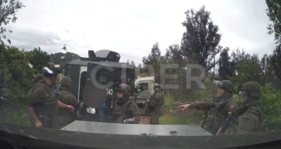 Disparando sin enfrentamiento y aterrorizando a un menor: Videos desnudan operativo donde Carabineros asesinaron a Catrillanca