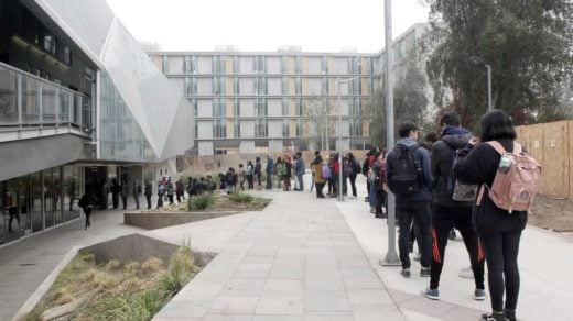 «El VIH no discrimina»: Partió campaña de prevención de la Universidad de Chile