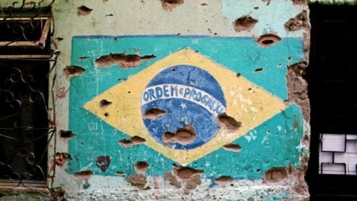 Las leyes de Bolsonaro: más armas y menos educación para «combatir» la violencia