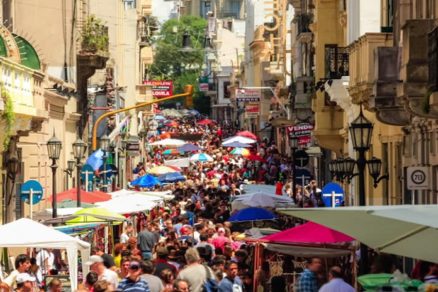 Argentinos se proponen que viajeros de la ciudad hagan turismo en sus barrios