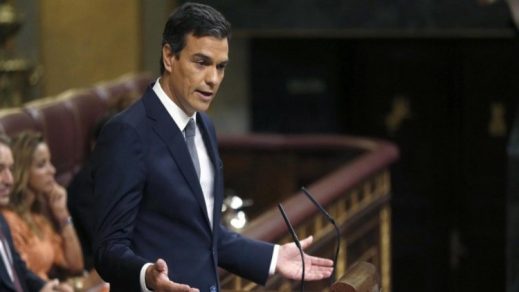 Sánchez busca la investidura con una votación fracturada