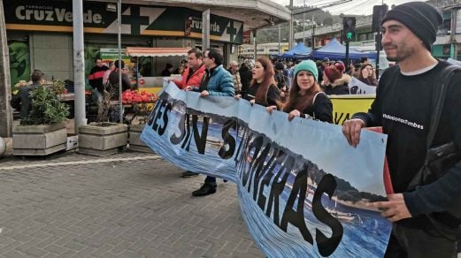 Talcahuano: Habitantes de Caleta Tumbes rechazan instalación de salmoneras en la zona