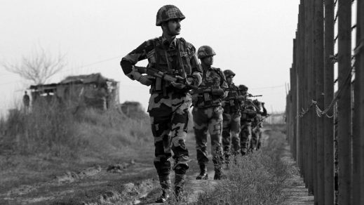 Despliegue militar de Pakistán en Cachemira tras polémica anexión de la India