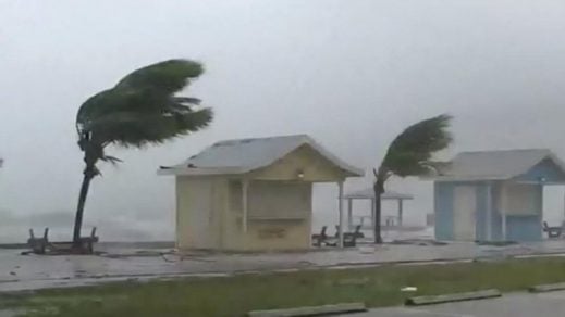 Registran primera muerte: Daños catastróficos en las Bahamas por el paso del huracán Dorian