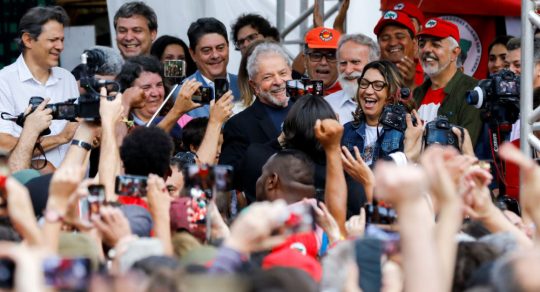 Líderes de América Latina celebran liberación de Lula da Silva