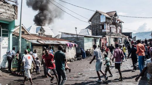 (+Videos) Accidente aéreo en el Congo dejó al menos 26 muertos