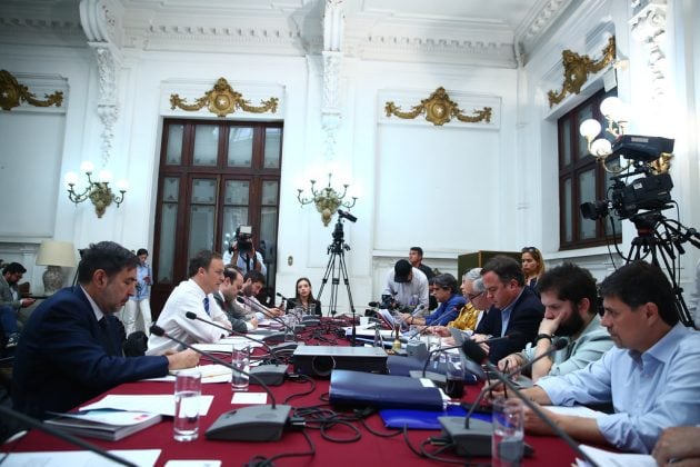 Comisión De Constitución Aprobó Formula De Plebiscito Para Consultar ...