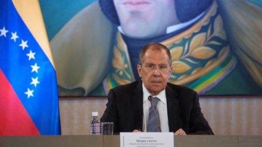 Canciller ruso rechaza los intentos de derrocar por la fuerza al Gobierno de Venezuela