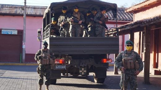 Putaendo: Denuncian ‘amedrentamiento’ con uniformados durante pacífica protesta contra proyecto minero