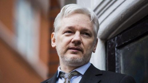 Pareja de Assange revela las prácticas abusivas que sufre en la cárcel