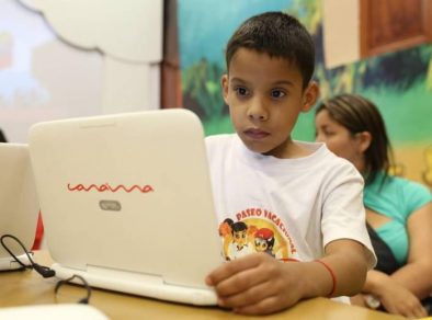 Diversifican herramientas tecnológicas para garantizar educación a distancia en Venezuela