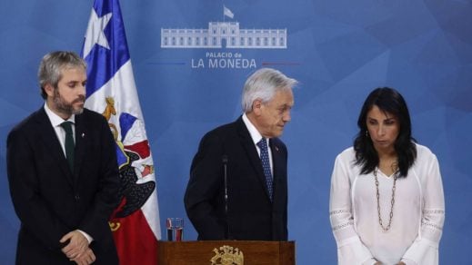 Chile está de duelo: Línea de tiempo de las decisiones fatales del Gobierno