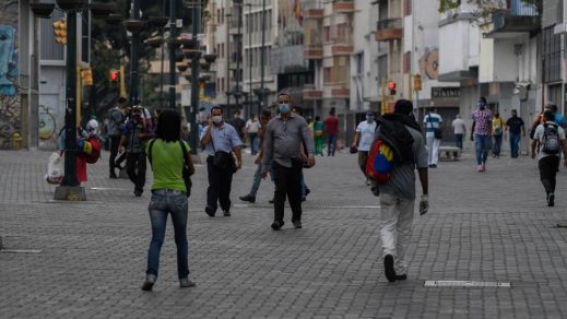 Venezuela inicia una semana de cuarentena estricta para contener la propagación del Covid-19