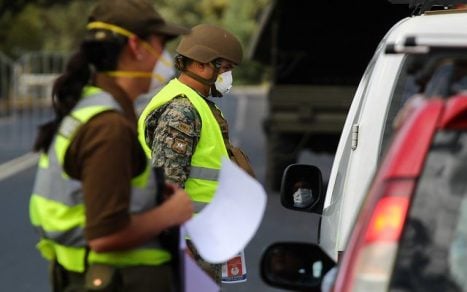 Osorno: mujer que debía cumplir cuarentena por COVID-19 fue sorprendida en terminal de buses