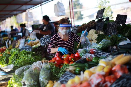 Con permiso municipal al día: Senadores ratifican que todos los comerciantes de ferias libres pueden acceder a las ayudas