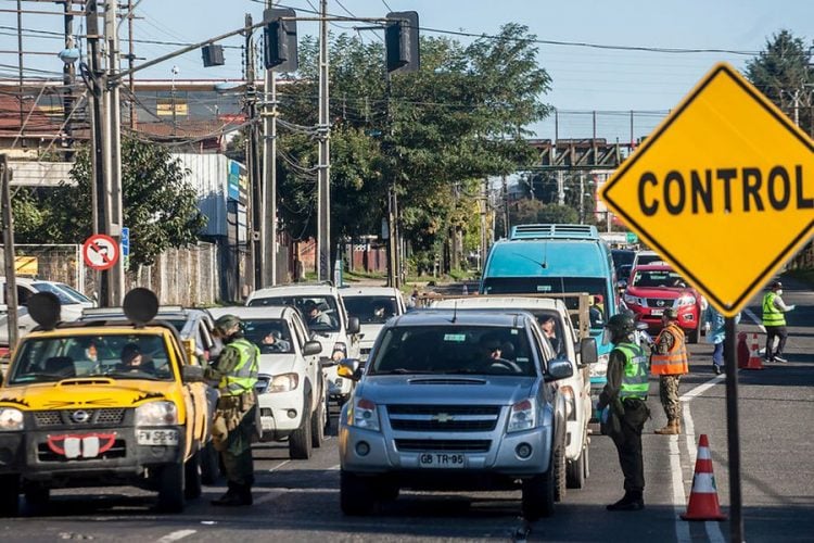 rebotan a 15 personas por no tener permisos de movilidad