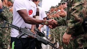 Las FARC inician la entrega de otro 30 % de sus armas a la Misión ...