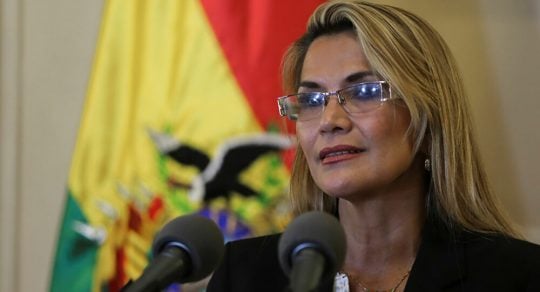 presidenta de facto de bolivia