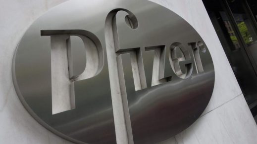 ¿Acaparador? EE. UU. reserva 100 millones de dosis de la vacuna contra el COVID-19 de Pfizer