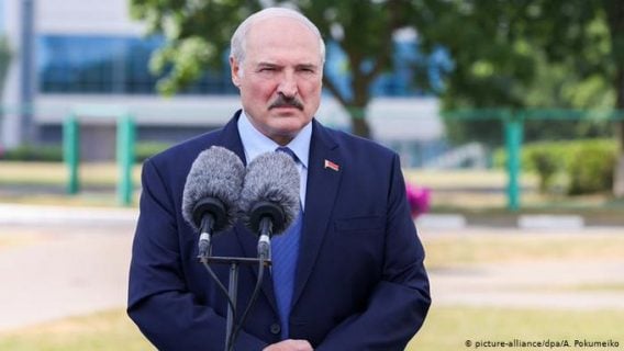 Bielorrusia: Lukashenko fue reelegido para el mandato con el 80% de los votos