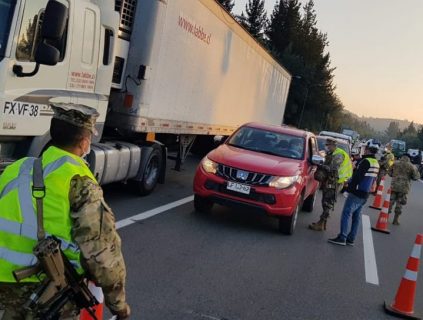 Senador Navarro presenta recurso contra Ministro Paris para levantar cordones sanitarios y decretar cuarentena en el Gran Concepción