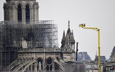 Inicia la restauración del órgano en la catedral de Notre Dame de París