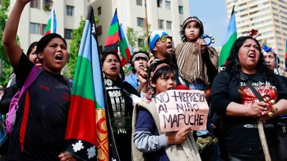 Crece la tensión en Argentina tras la recuperación de territorios por los mapuches