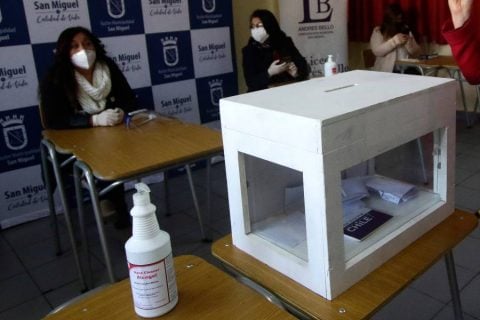 Conoce cómo votarán las personas con discapacidad visual