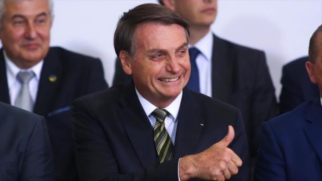 Bolsonaro armas impuesto